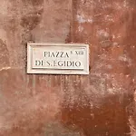 In Trastevere Alchimia Suite Vacation Home